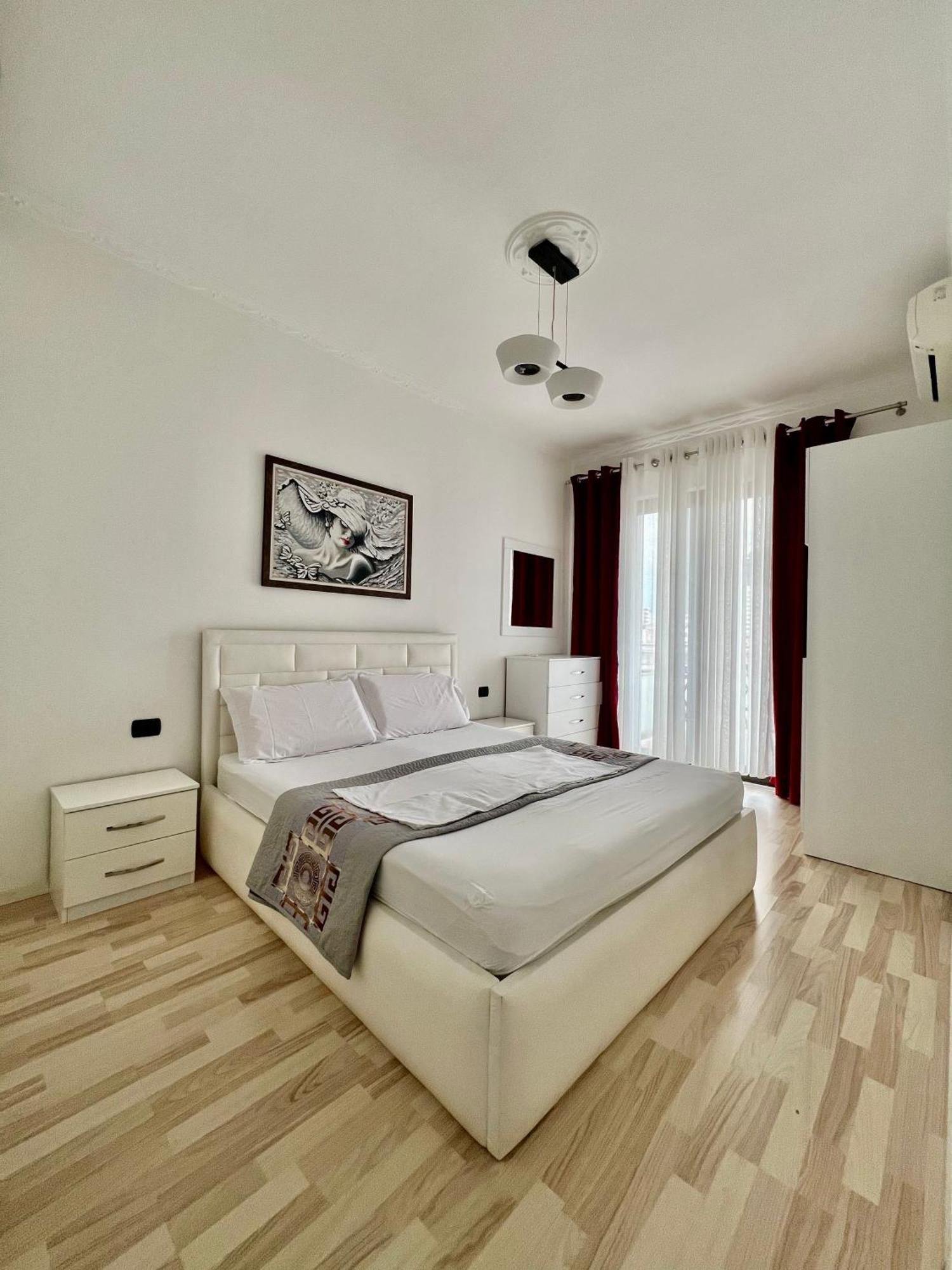 Spiranca Downtown Comfort Lejlighed Tirana Eksteriør billede